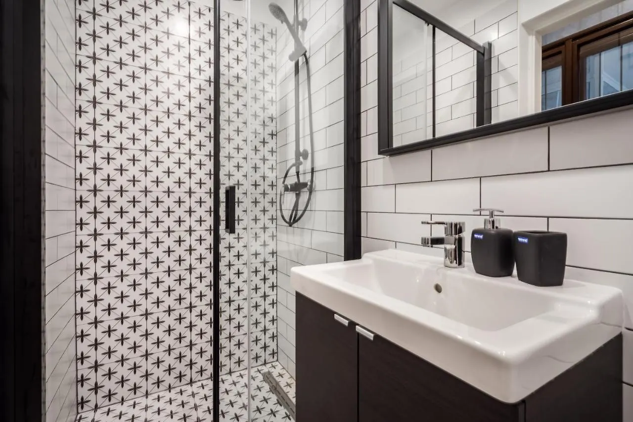 K33- Quality Apartments, Best Location, By Bqa Budapest 0*,